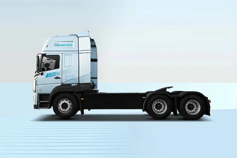 400度底置充电牵引车