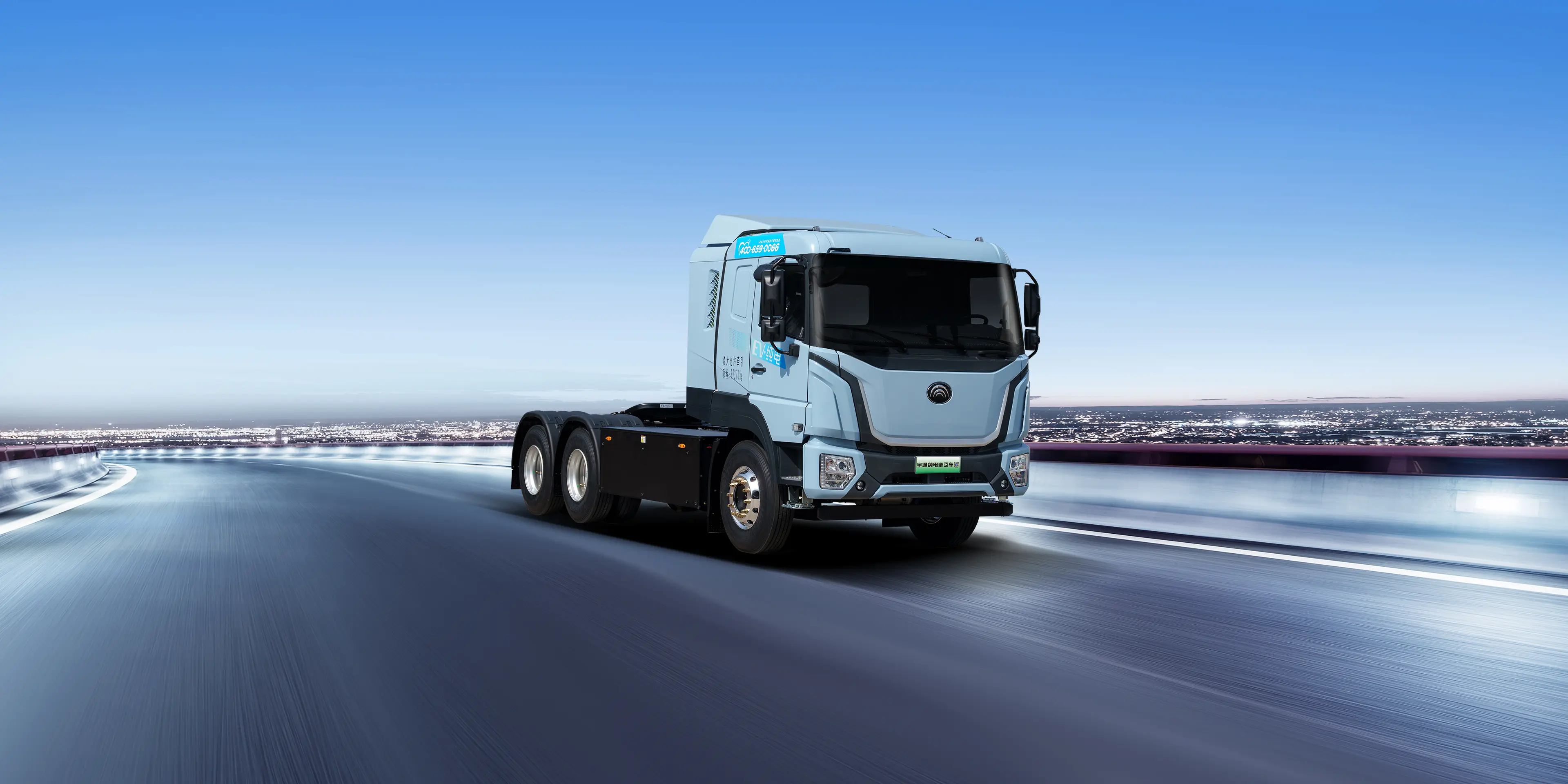 400度平顶底置充电牵引车