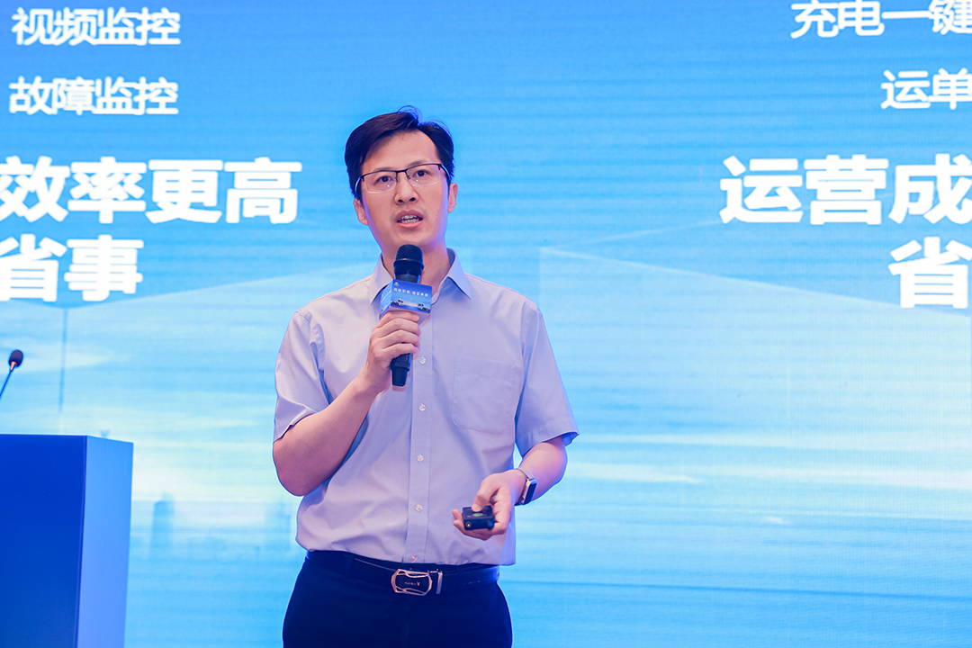宇通重卡2025款新品亮相厦门，为东南沿海枢纽注入绿色动力