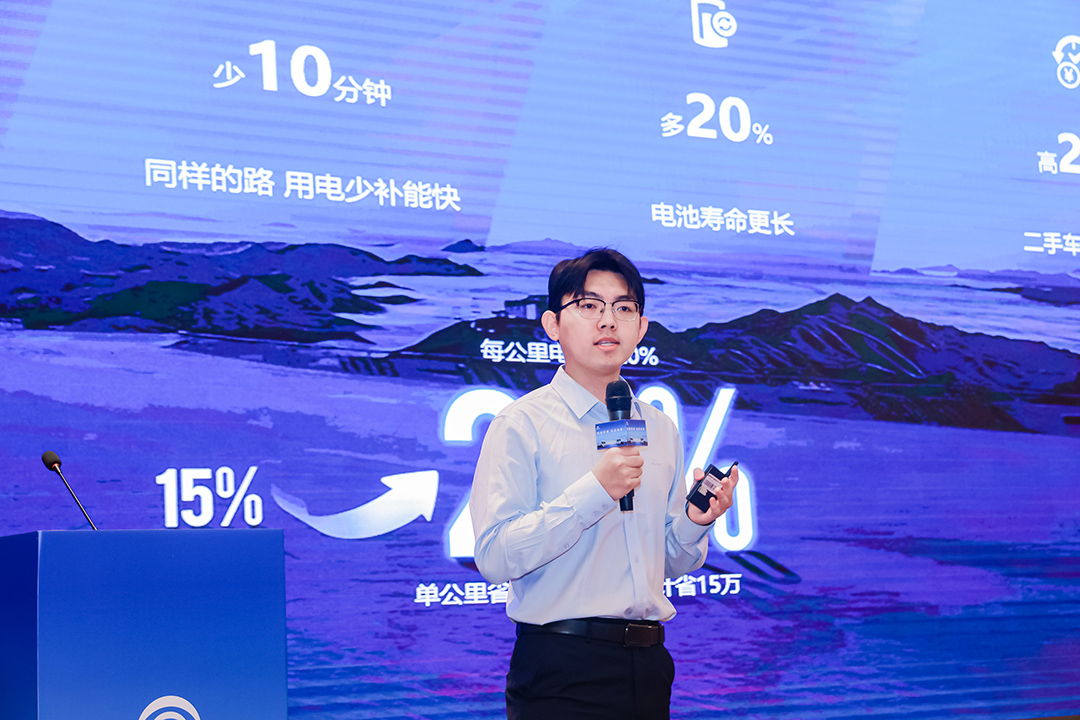 宇通重卡2025款新品亮相厦门，为东南沿海枢纽注入绿色动力