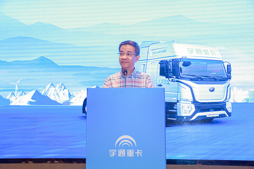 宇通重卡2025款新品亮相厦门，为东南沿海枢纽注入绿色动力
