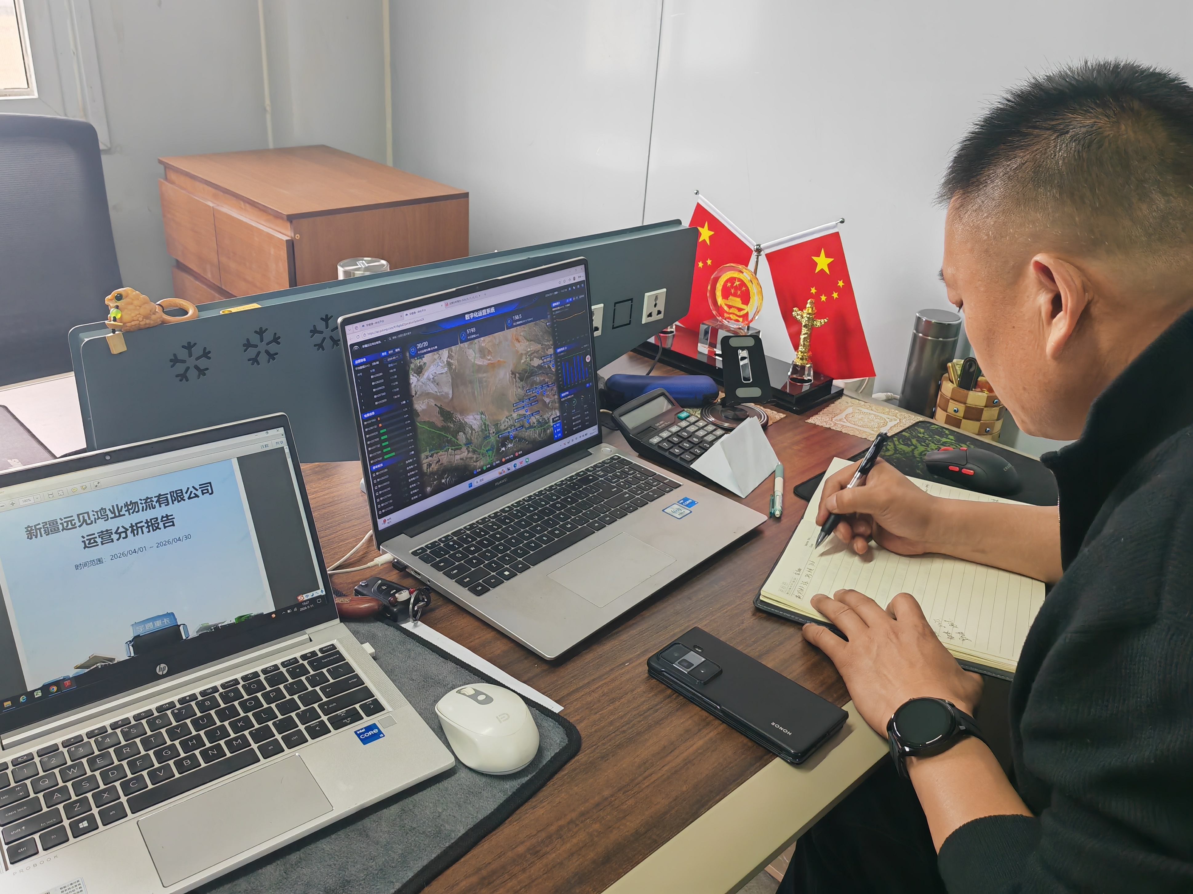 宇⁺直服|以真心换长久托付,宇通重卡与新疆老友并肩前行 宇⁺直服|以真心换长久托付,宇通重卡与新疆老友并肩前行