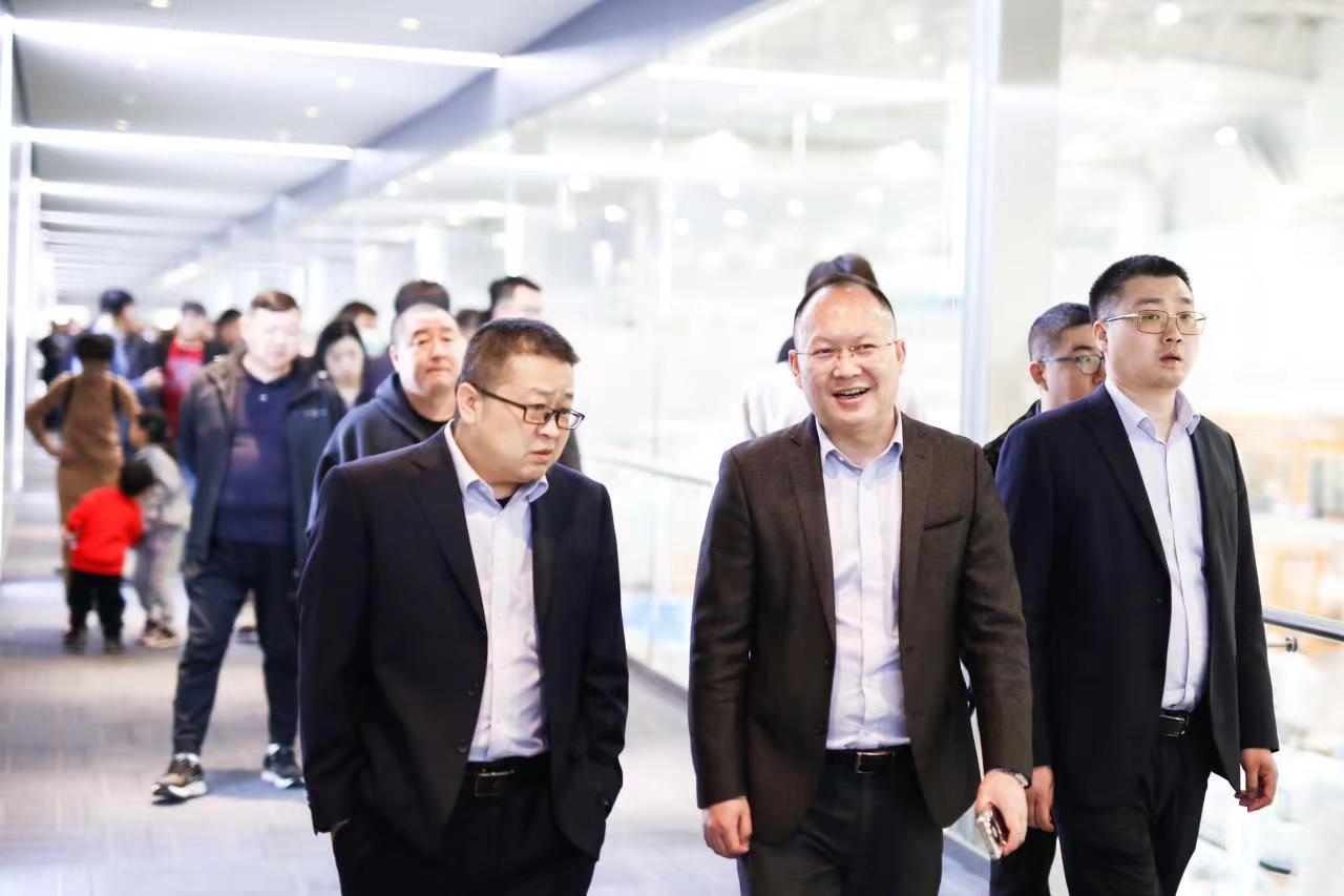专家&amp;amp;大咖集结！新能源重卡行业发展研讨会盛大召开！