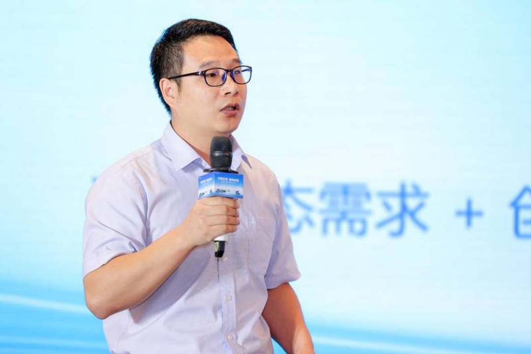 科技引领成就可靠价值，宇通重卡全系新品深圳上市