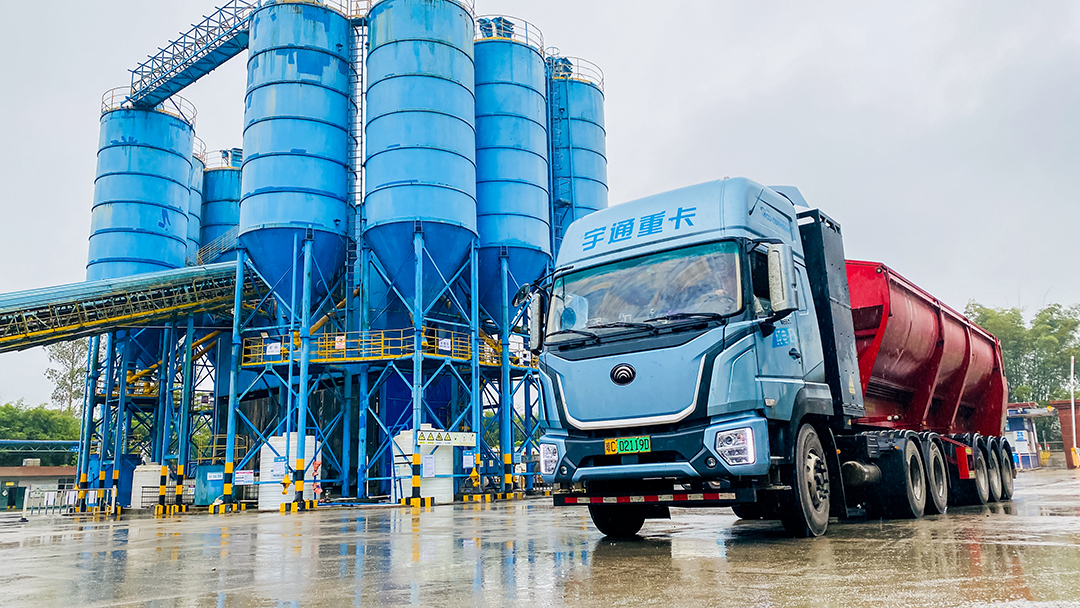 实力见证 | 全国首个7x24小时实况运营直播正式发车！